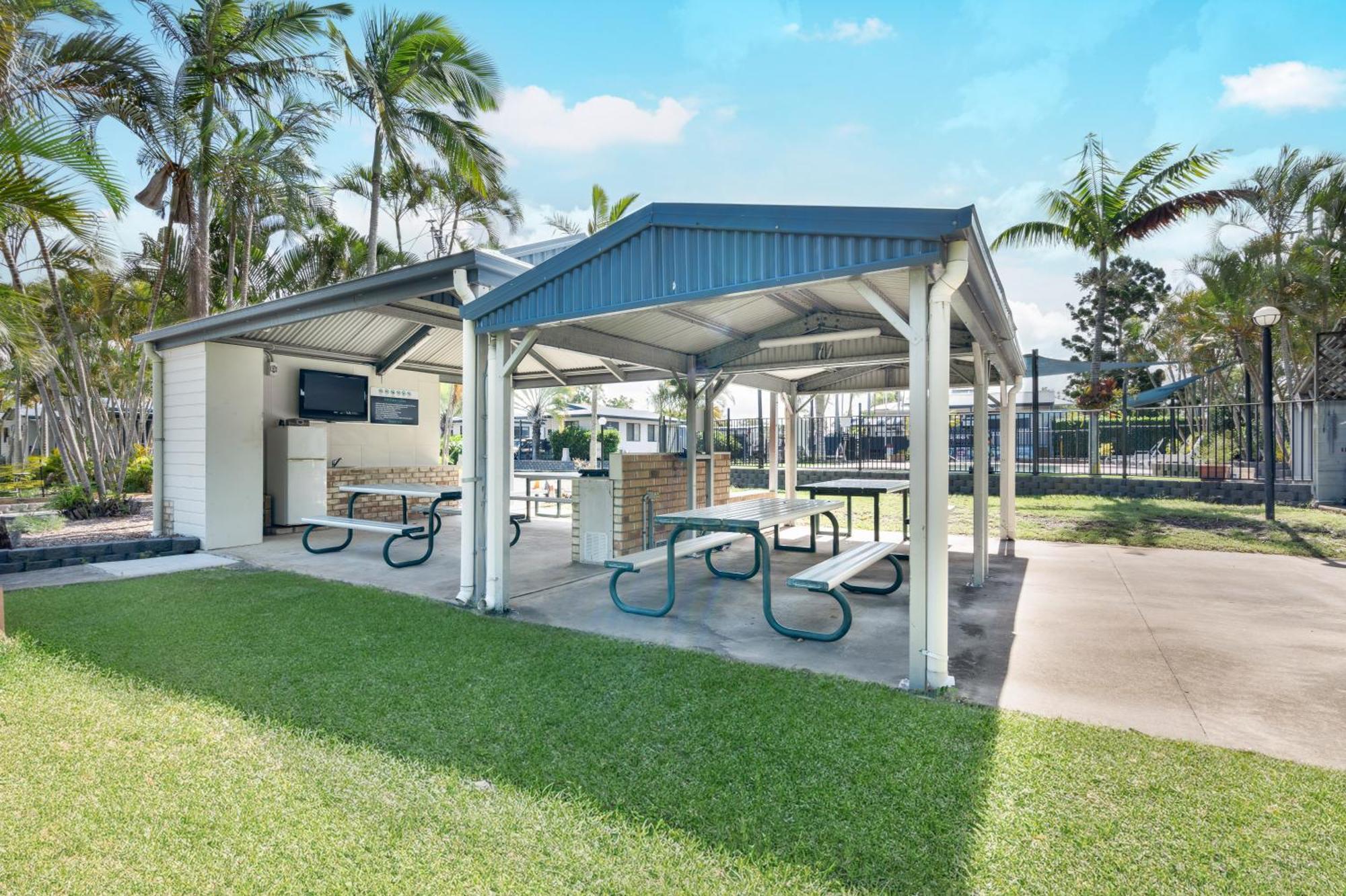 Tasman Holiday Parks - Fraser Coast เฮอร์วีย์เบย์ ภายนอก รูปภาพ