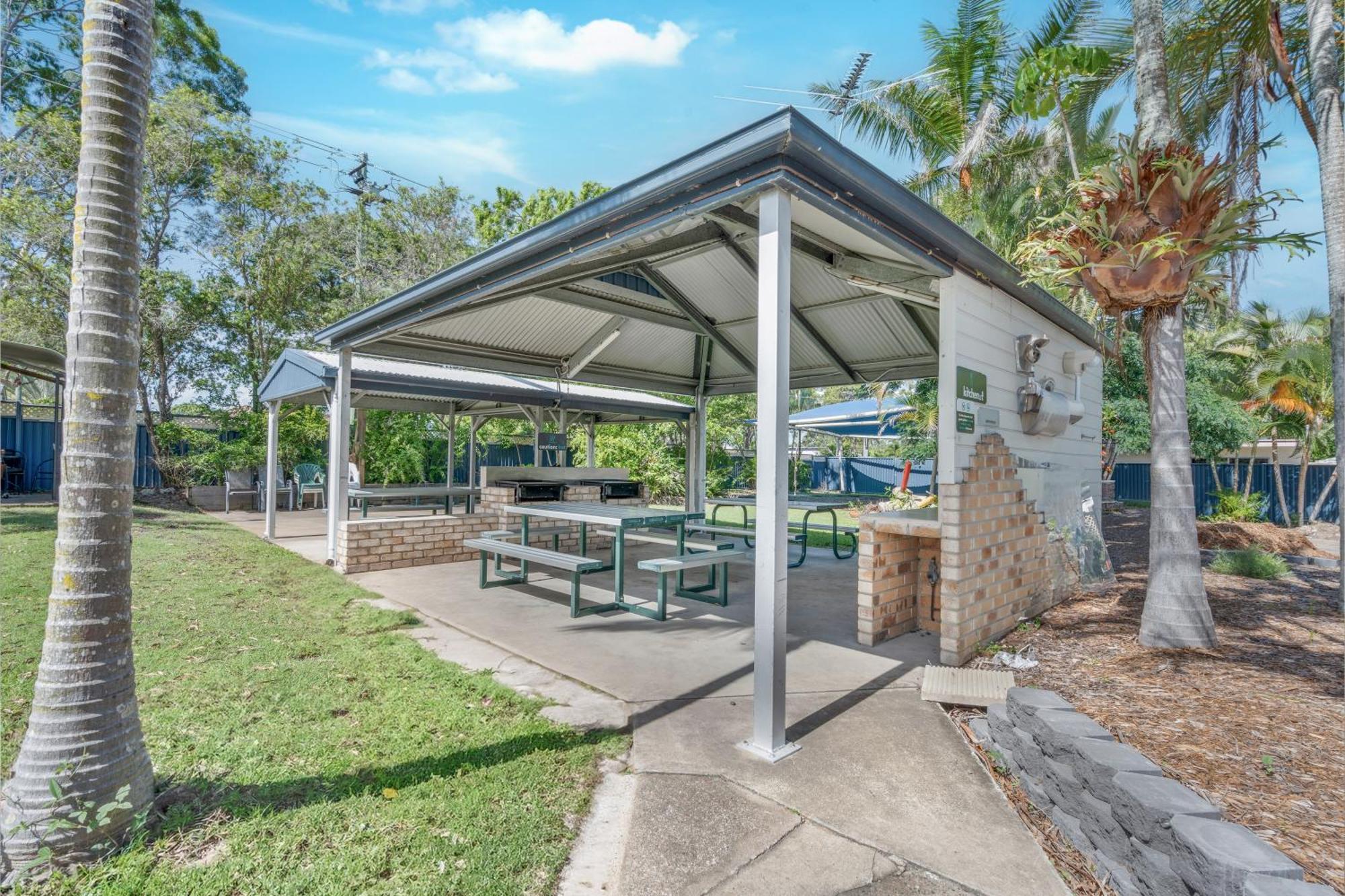 Tasman Holiday Parks - Fraser Coast เฮอร์วีย์เบย์ ภายนอก รูปภาพ
