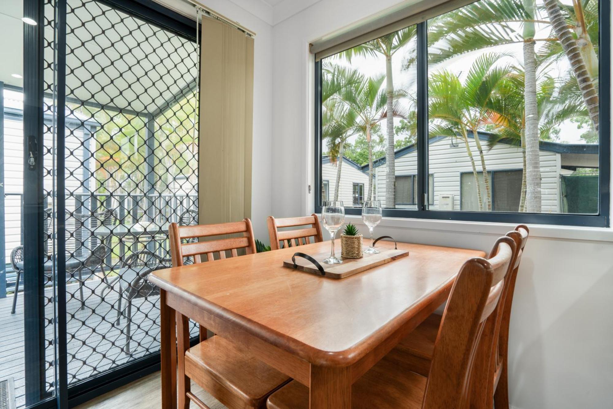 Tasman Holiday Parks - Fraser Coast เฮอร์วีย์เบย์ ภายนอก รูปภาพ